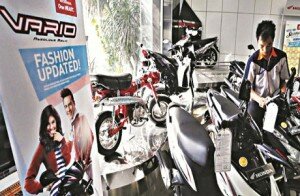 20131204_225935_penjualan-motor-baru-di-akhir-tahun